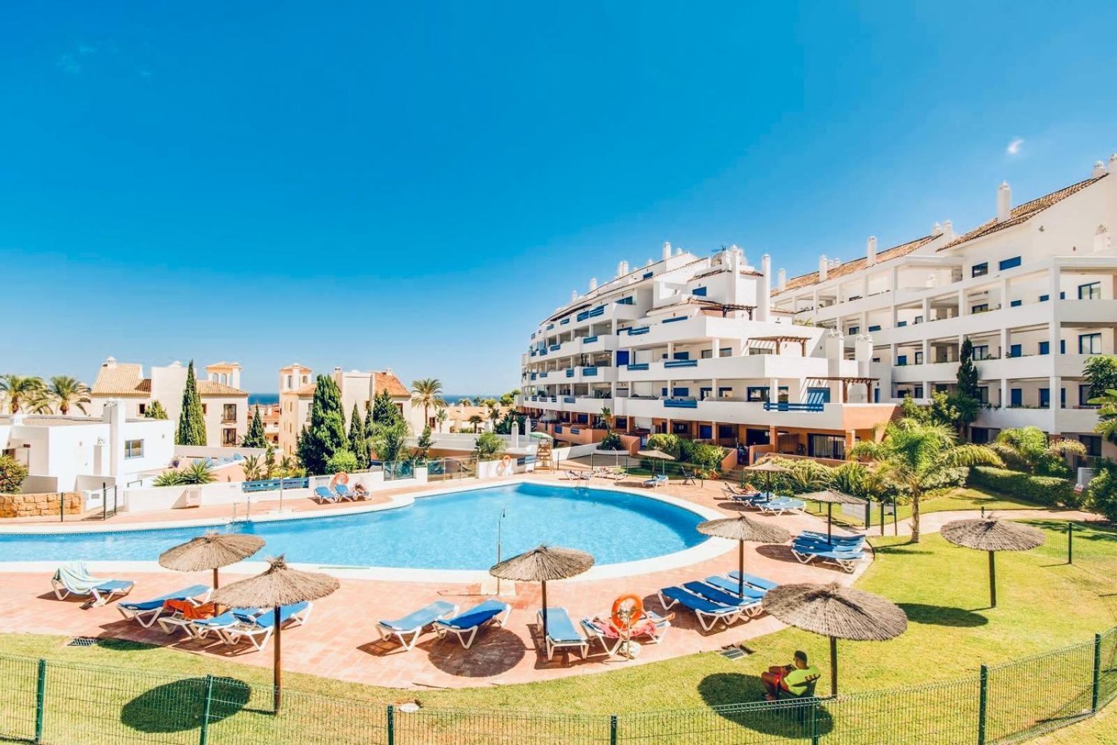 Duquesa Suites Golf And Garden Castillo de Sabinillas Exterior foto